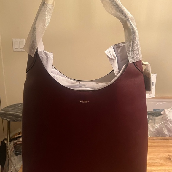 NWT AUTHENTIC Coach Brooklyn 39 Merlot Leather Bag - Picture 1 of 3